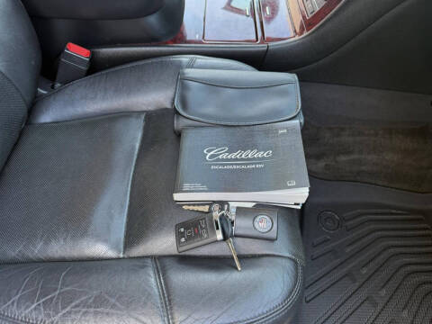 2012 Cadillac Escalade Premium