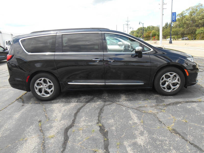 2022 Chrysler Pacifica Limited