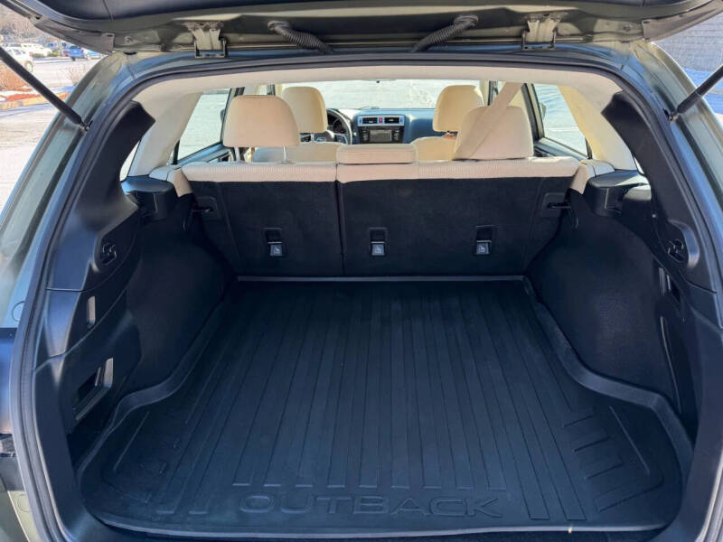 2018 Subaru Outback 2.5i