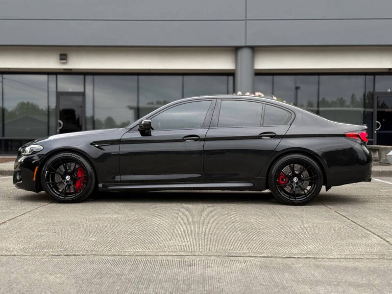 2023 BMW M5