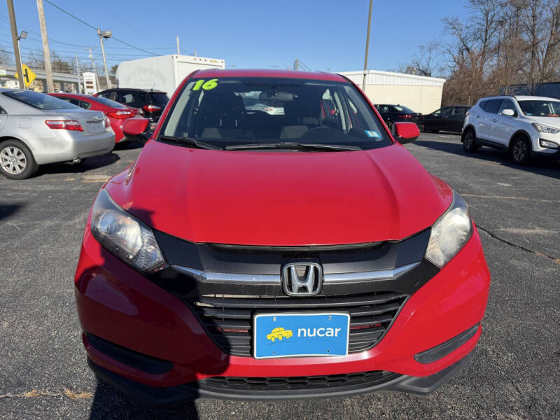 2016 Honda HR-V LX's photo