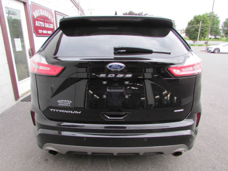2022 Ford Edge Titanium