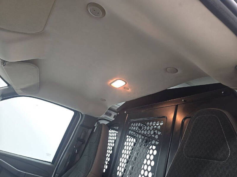 2020 GMC Savana Cargo Work Van - Photo 15
