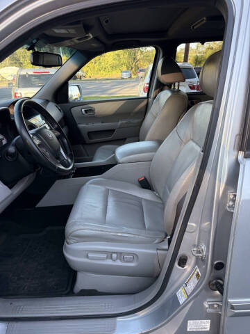 2010 Honda Pilot Touring w/Navi w/DVD