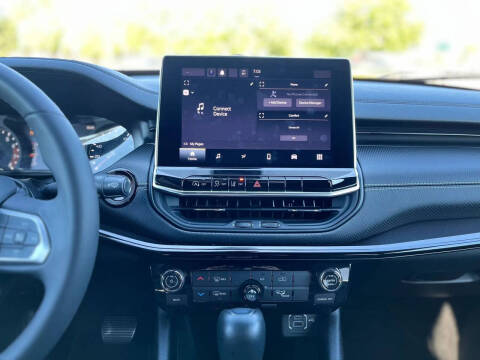 2023 Jeep Compass Altitude