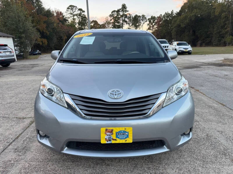 2012 Toyota Sienna