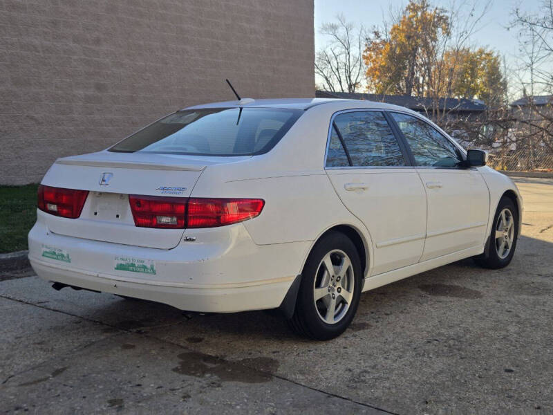 2005 Honda Accord Hybrid w/Navi