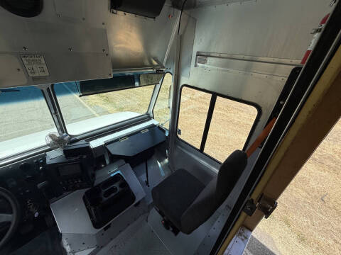 2014 Freightliner MT55 Chassis