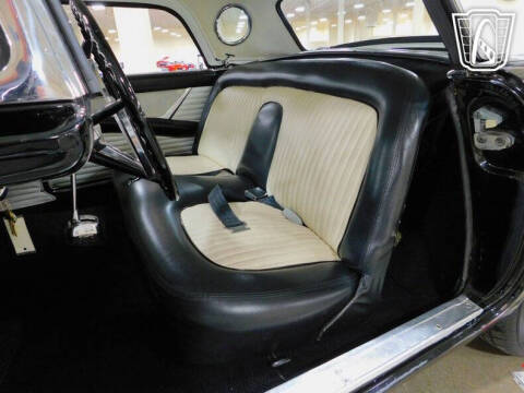 1956 Ford Thunderbird