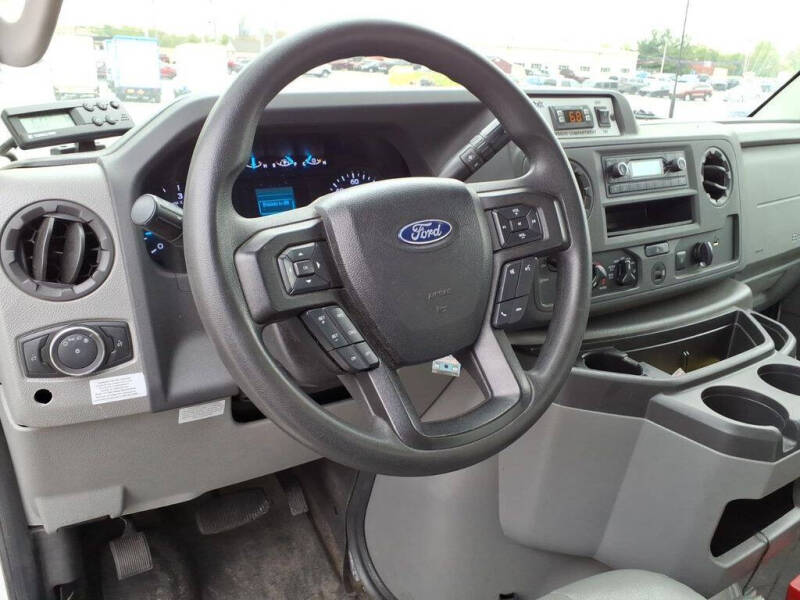 2024 Ford E-Series