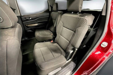 2017 GMC Acadia SLE-2