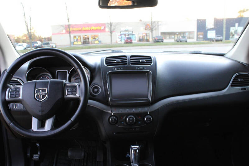 2018 Dodge Journey Crossroad