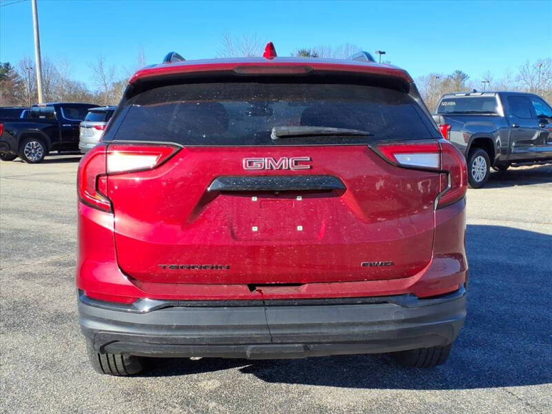 2024 GMC Terrain SLE