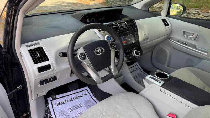 2012 Toyota Prius v