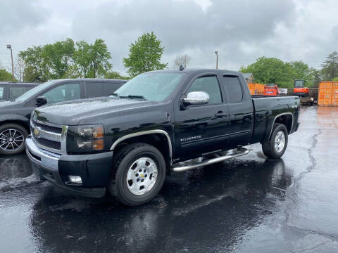 2011 Chevrolet Silverado 1500 for sale at CarSmart Auto Group in Orleans IN