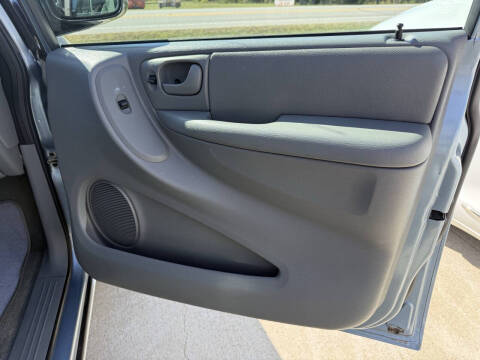 2005 Dodge Caravan SXT