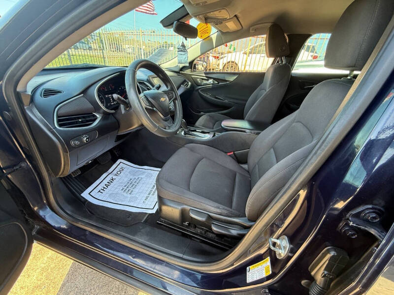 2017 Chevrolet Malibu LS