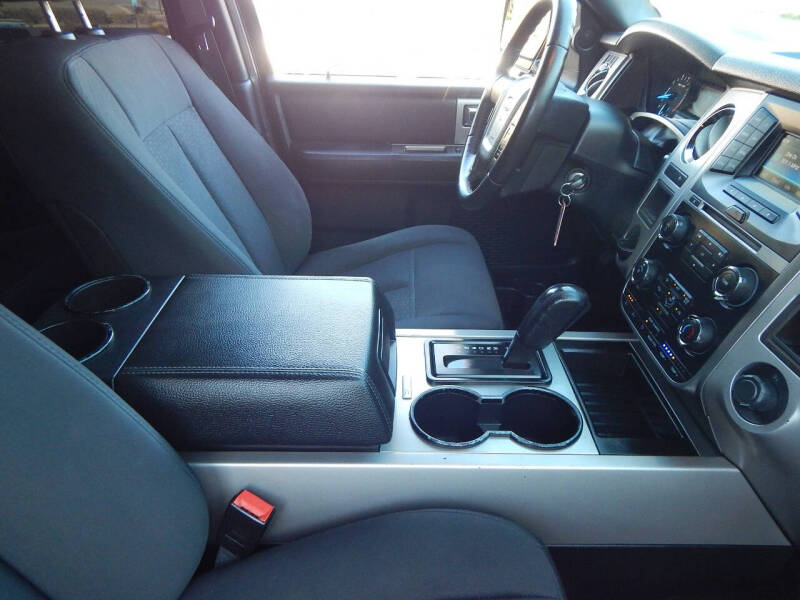 2017 Ford Expedition XLT