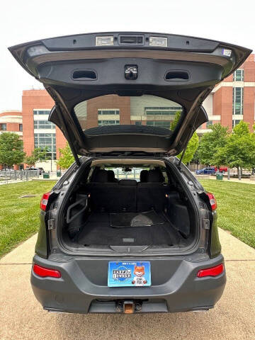 2015 Jeep Cherokee Altitude