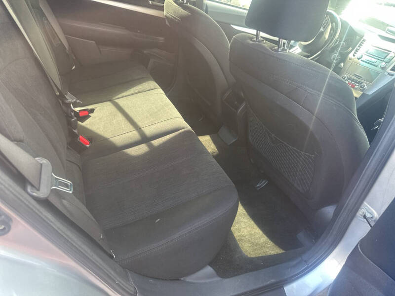 2013 Subaru Outback 2.5i Premium