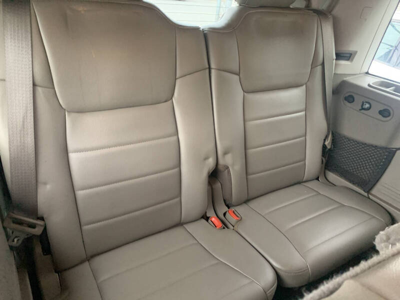 2006 Jeep Commander