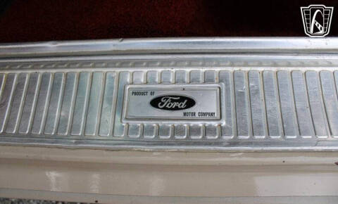 1966 Ford Thunderbird