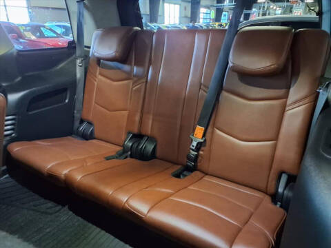 2019 Cadillac Escalade Luxury