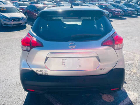 2020 Nissan Kicks SV