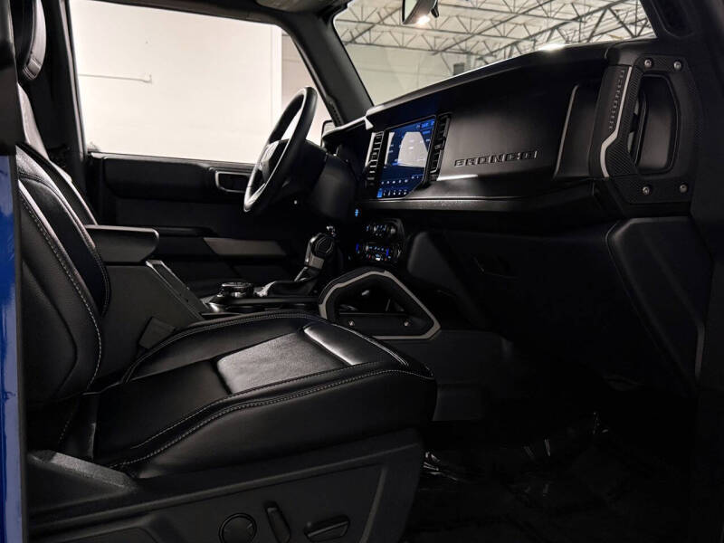 2021 Ford Bronco First Edition Advanced