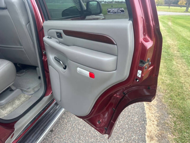 2002 Cadillac Escalade