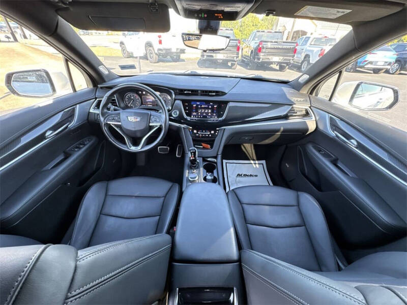 2024 Cadillac XT6 Sport