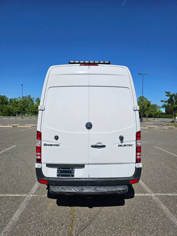 2013 Mercedes-Benz Sprinter 2500