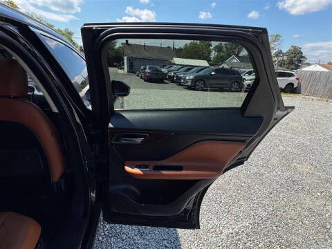 2018 Jaguar F-PACE 30t Portfolio