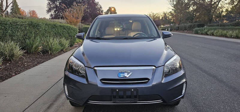 2013 Toyota RAV4 EV