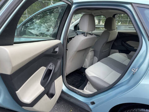 2012 Ford Focus SE