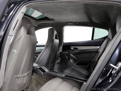 2012 Porsche Panamera