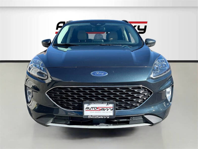 2022 Ford Escape Titanium