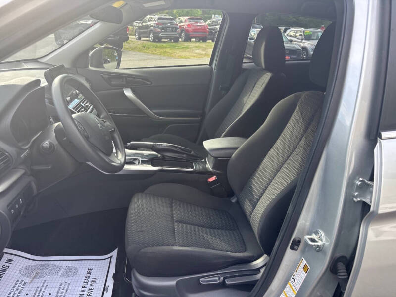 2024 Mitsubishi Eclipse Cross LE