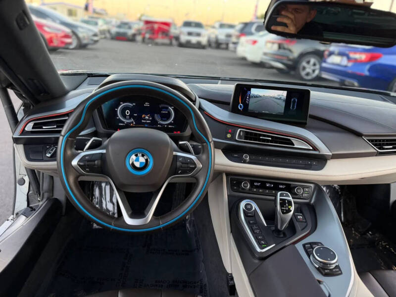2015 BMW i8