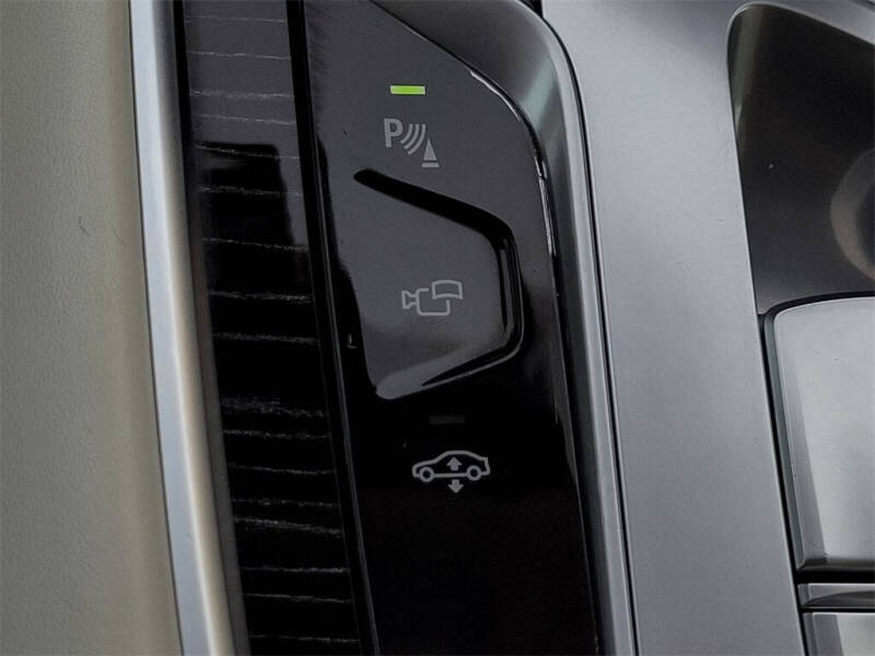 2016 BMW 7 Series 740i