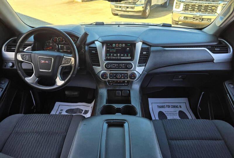 2017 GMC Yukon SLE