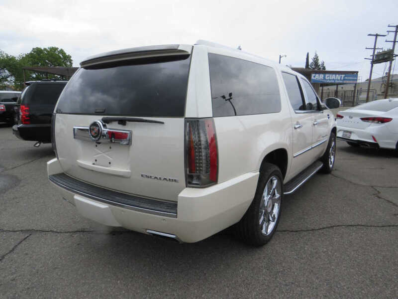 2013 Cadillac Escalade ESV Premium