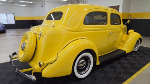 1936 Ford Deluxe