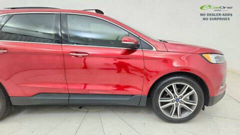 2020 Ford Edge Titanium