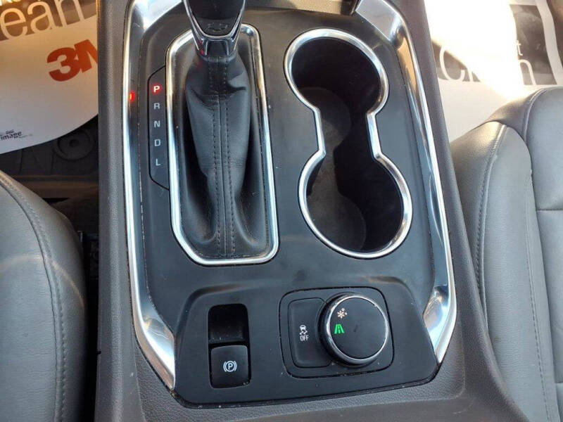 2021 Chevrolet Traverse LT Leather
