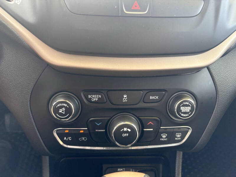 2018 Jeep Cherokee