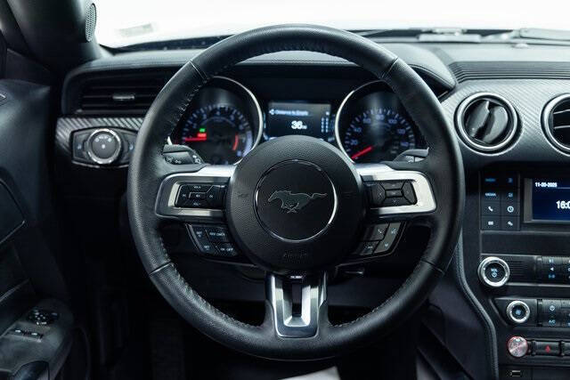 2021 Ford Mustang EcoBoost