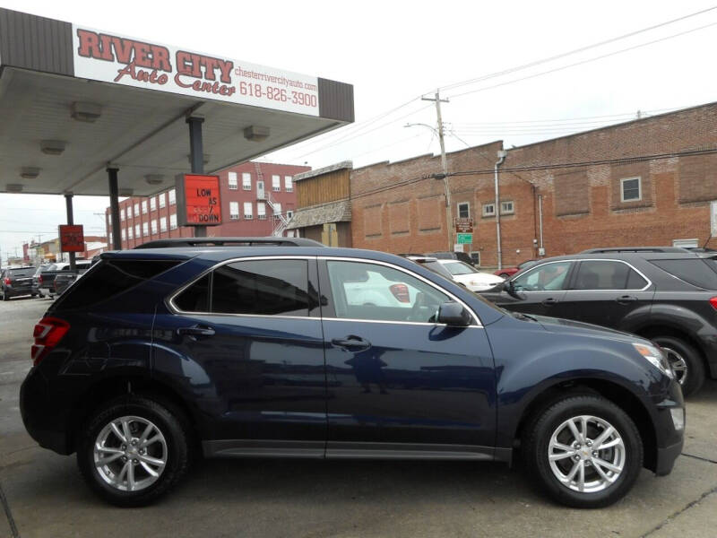 2017 Chevrolet Equinox for sale at River City Auto Center LLC in Chester IL