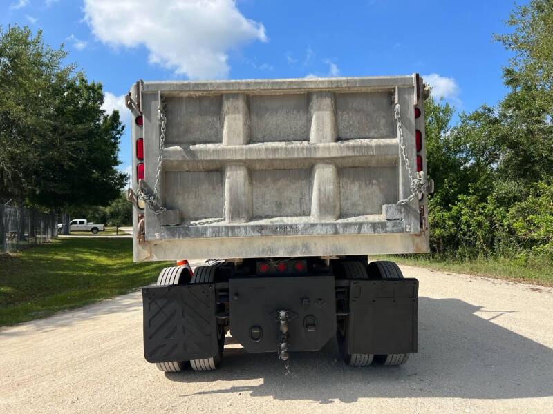 2012 International 4300 DURASTAR DUMP TRUCK