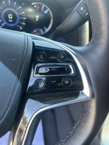 2019 Cadillac Escalade Platinum